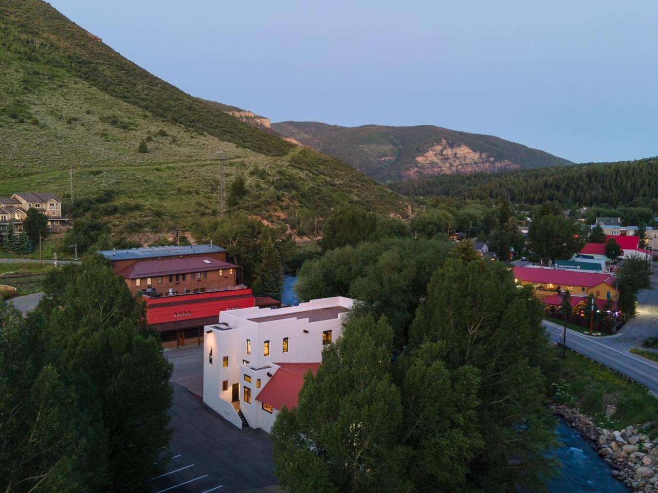 Eagle River Inn Minturn Экстерьер фото